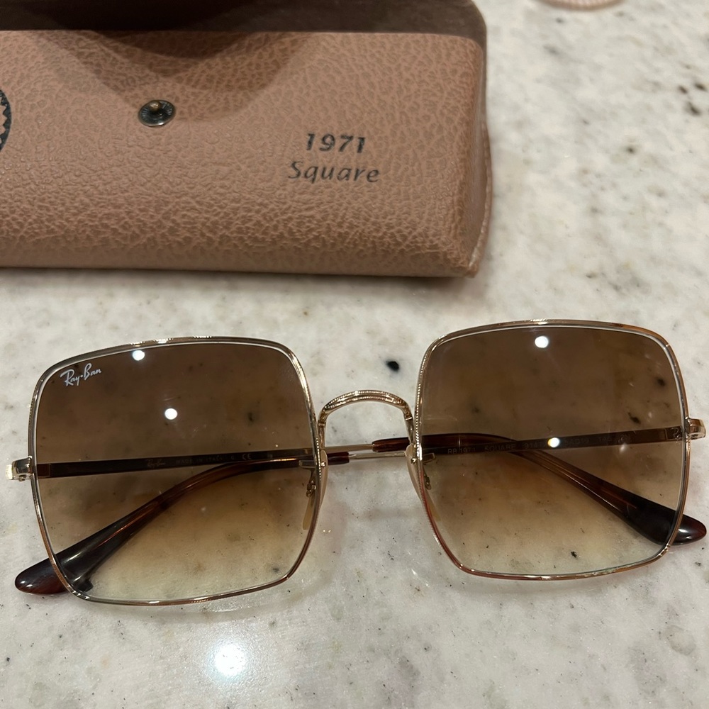1971 Square Ray Bans